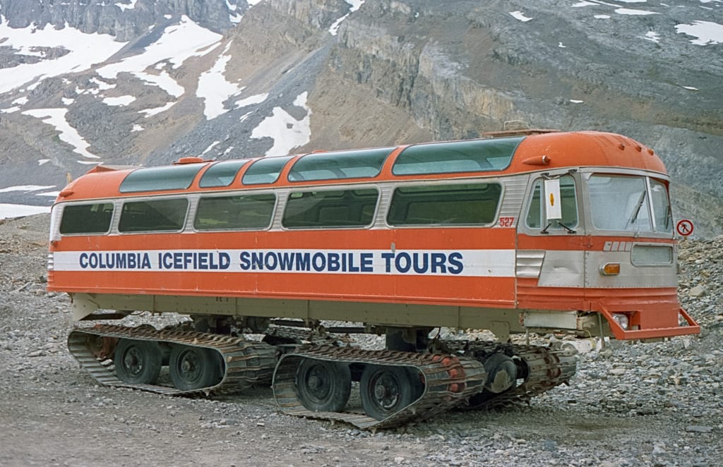 Vintage Snocoach, Columbia Icefields, Banff National Park, Alberta, 9 July 2000