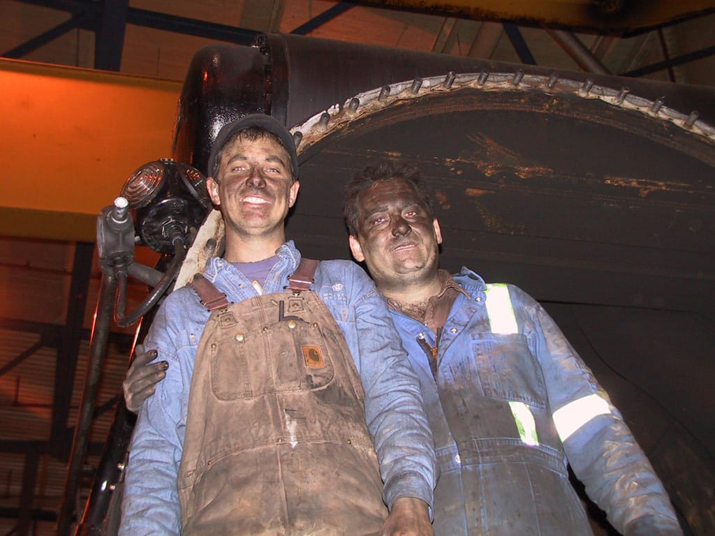 Fixing steam locomotives is dirty work, Alyth Yard, Calgary, Alberta, 21 October 2002