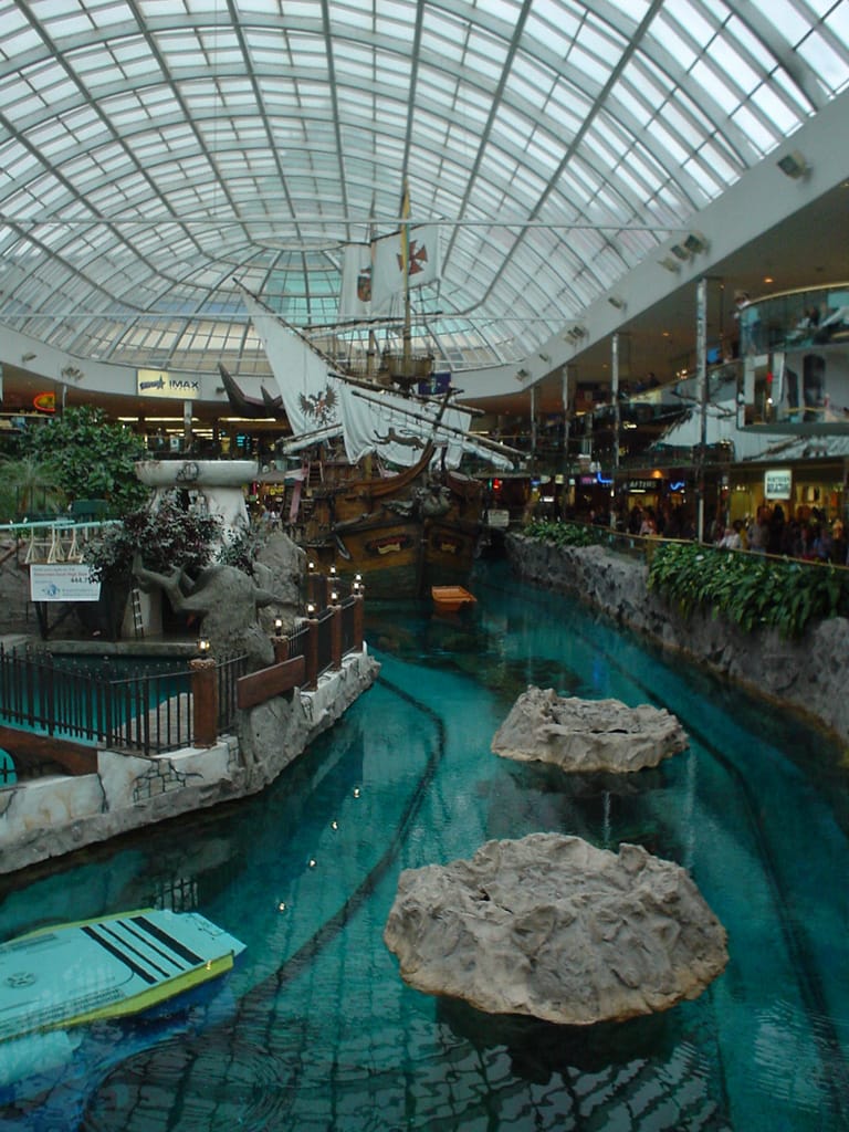 West Edmonton Mall, Alberta, 22 August 2004