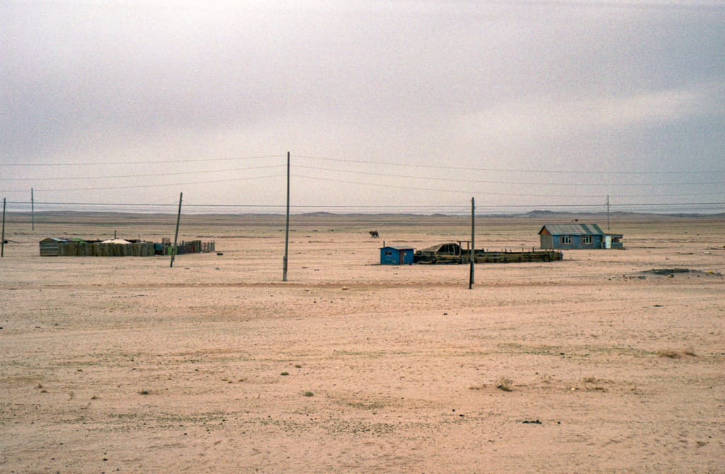 Crossing the Gobi Desert, Mongolia, 26 May 2005