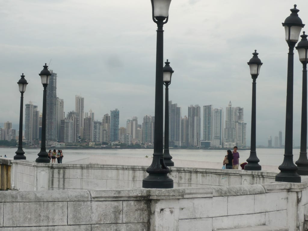 Old Quarter looking towards newer Panama City, 1 July 2008
