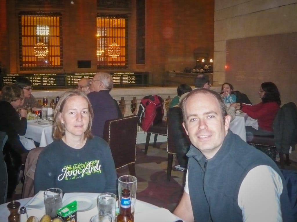 Lunch in Grand Central Terminal, New York City, 26 December 2008