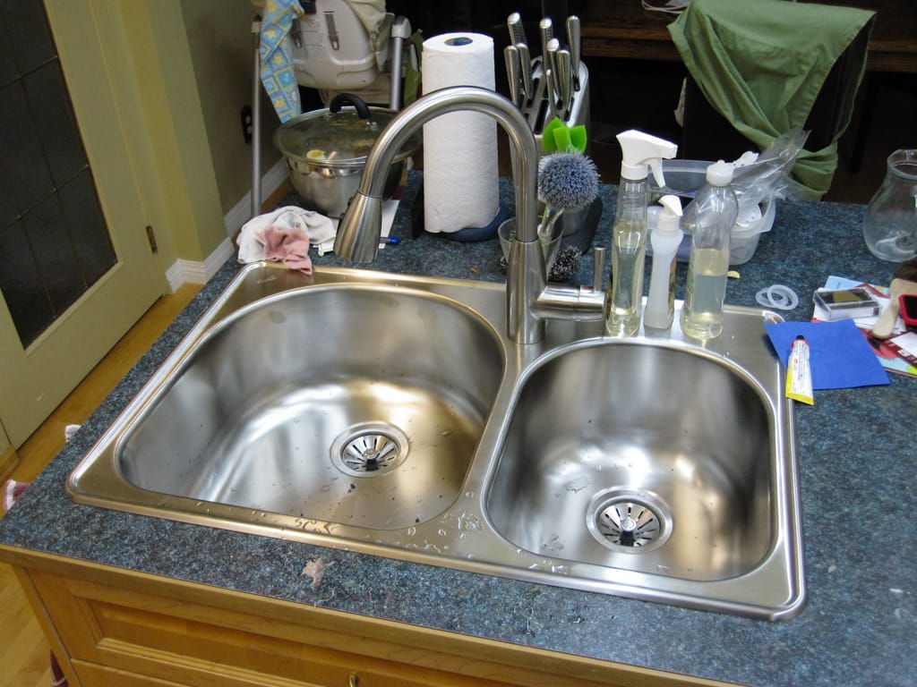 New kitchen sink, Westgate, Calgary, Alberta, 11 October 2010