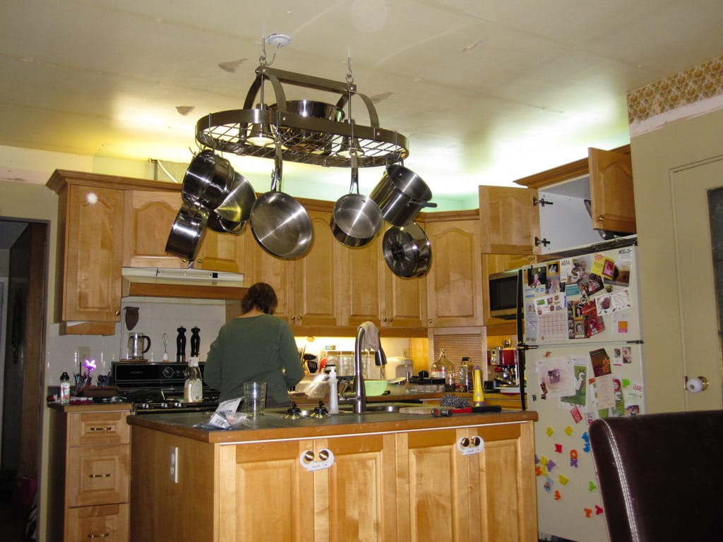 New-ish kitchen, Westgate, Calgary, Alberta, 16 October 2010