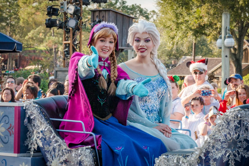 Anna and Elsa recognize my princesses at the Magic Kingdom, Walt Disney World, Orlando, Florida, 23 December 2016